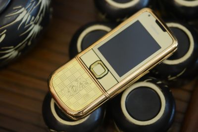 Nokia 8800E Rose Gold khảm rồng