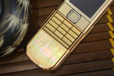 Nokia 8800E Rose Gold khảm trai đính đá