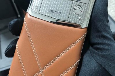 Điện thoại Vertu Signature Touch Bentley