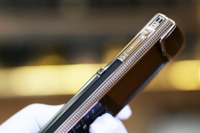 Chiêm ngưỡng chiếc Vertu Signature S đắt nhất tại Vertu Việt Nam