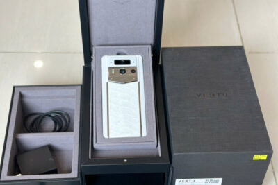 METAVERTU 2 Gốm Trắng Da Dắn Fullbox đẹp 99%