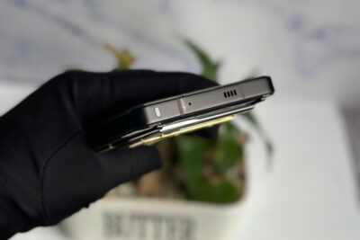 METAVERTU 2 Lưng Gold đính kim cá sấu đen