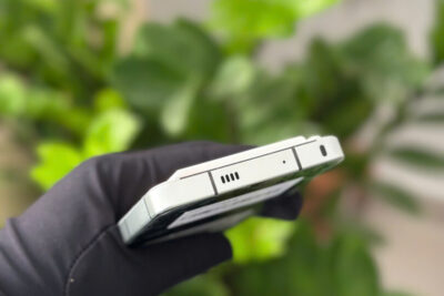 METAVERTU 2nd Gốm Trắng Lưng Hoa Văn