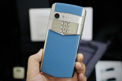 Điện thoại Vertu Aster P Blue like new 99%