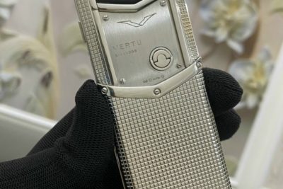 Điện thoại Vertu Claud De Pari S silver ( Độ vỏ) chính hãng