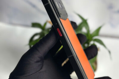 Điện thoại METAVERTU 2 màu cam đẹp 99% chính hãng fullbox