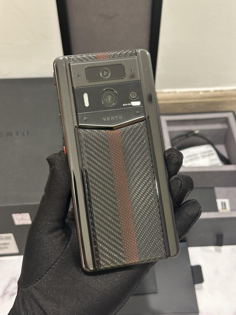 Dien Thoai Vertu Meta 2 Carbon 2 Vien 99 5