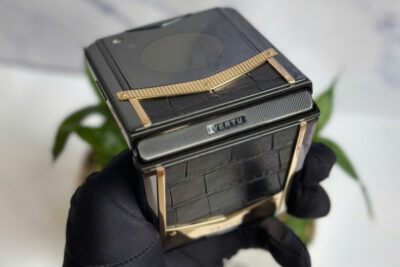 Điện Thoại Vertu Iron Flip Da Cá Sấu Viền Gold 99%