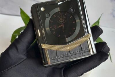 Điện Thoại Vertu Iron Flip Da Cá Sấu Viền Gold 99%
