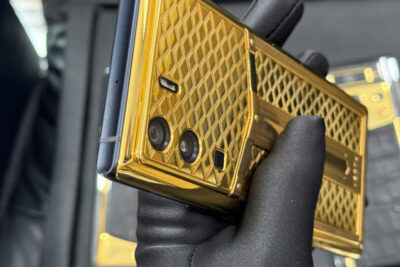 Điện Thoại Vertu Meta 1 Lưng Bọc vàng đường đua