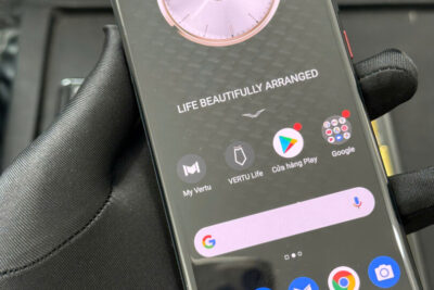 Điện Thoại Vertu Meta 1 Lưng Bọc vàng đường đua