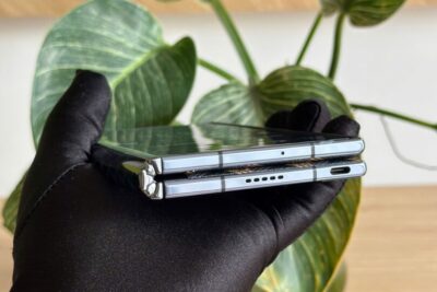 Điện Thoại Vertu Ayxta Fold 2 Lưng Hoa Văn Like New