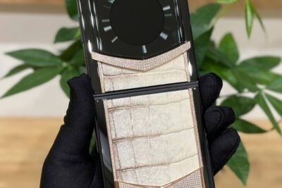 Điện Thoại Vertu Iron Flip Diamionds Rose Gold 18k Lưng Bọc Da Cá Sấu Hymlaya