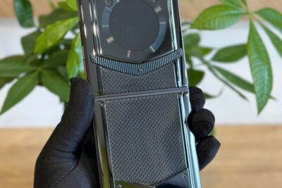 Điện Thoại Vertu Ironflip Carbon Cao Cấp – Máy Đẹp 99%