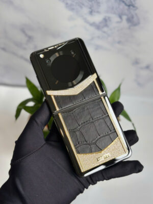Vertu Iron Flip Lưng Đính Kim Bọc Vàng Da Cá Sấu Đen 99%