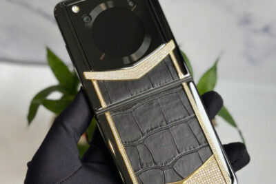 Vertu Iron Flip Lưng Đính Kim Bọc Vàng Da Cá Sấu Đen 99%