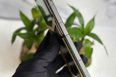 Vertu Iron Flip Lưng Đính Kim Bọc Vàng Da Cá Sấu Đen 99%