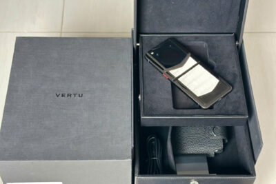 Vertu iron Flip Alligator Lưng bọc da cá sấu bạch tạng