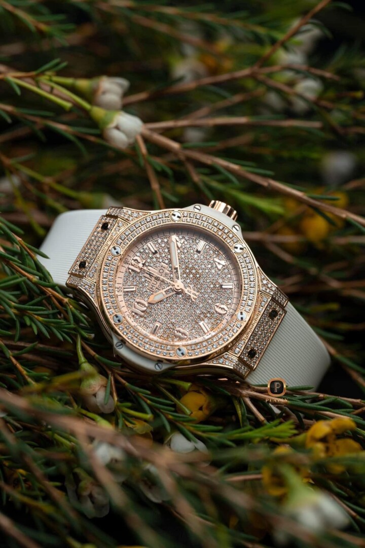Đồng Hồ Hublot Big Bang One Click King Gold White Full Pavé 39mm 2