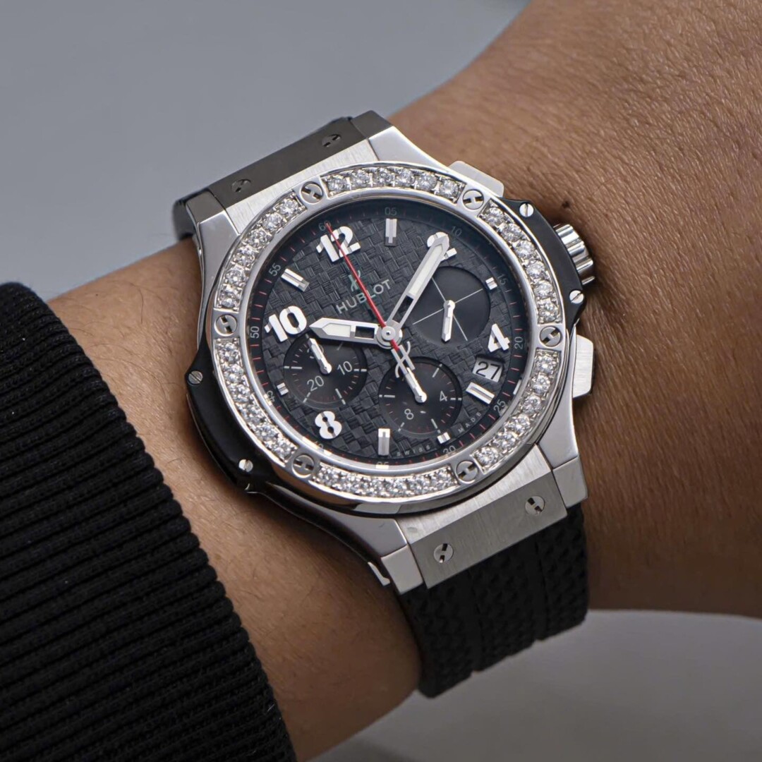 Đồng Hồ Hublot Big Bang Steel 41mm 4
