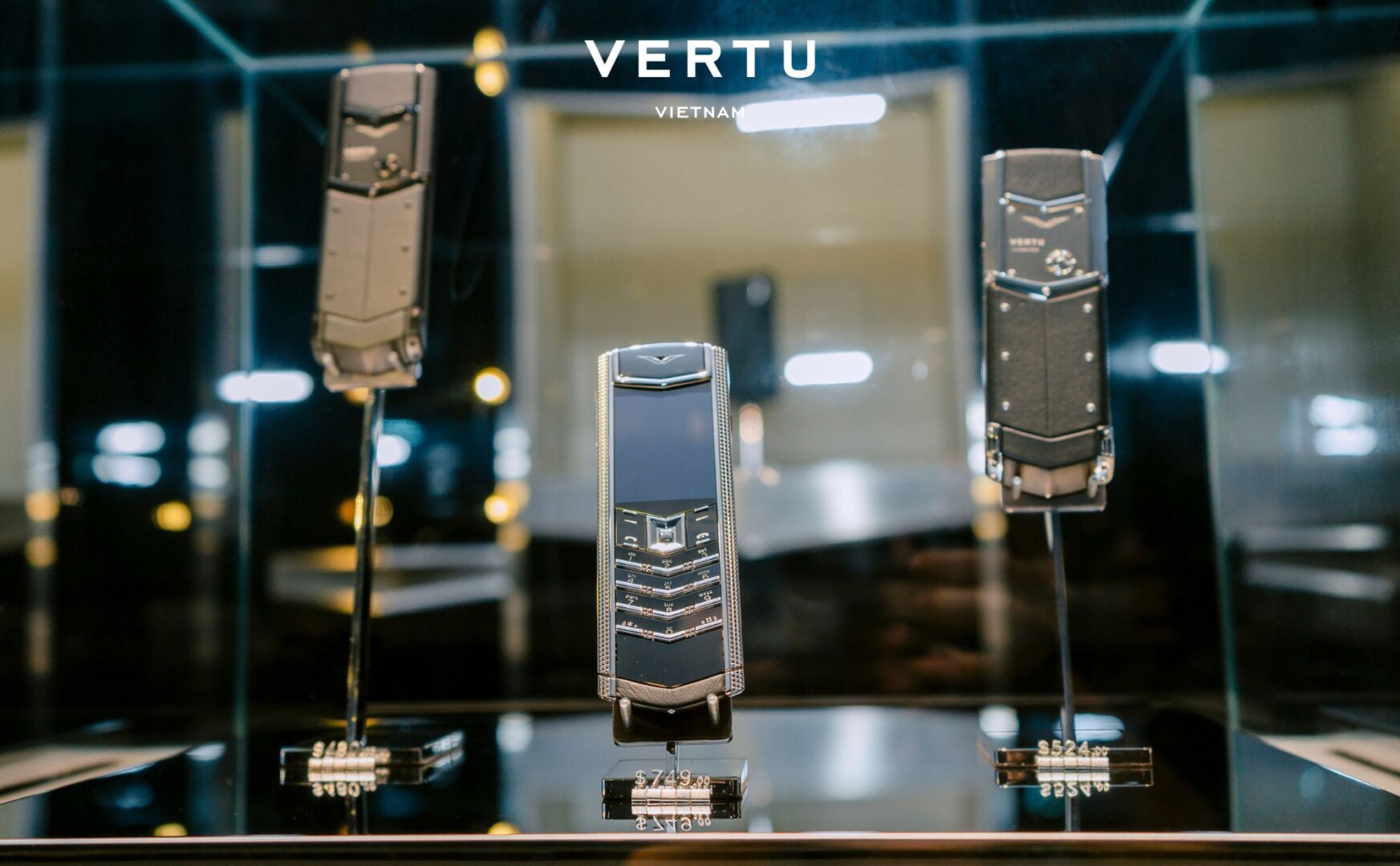 Signature V