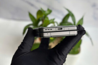 Điện Thoại Vertu Ironflip Carbon Đường Đua – Đẹp 99% Fullbox