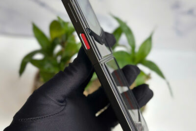 Điện Thoại Vertu Ironflip Carbon Đường Đua – Đẹp 99% Fullbox