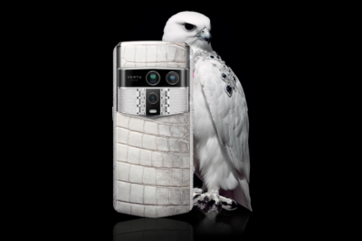 Đánh giá Vertu Agent Q: Tuyệt tác điện thoại AI dành cho giới tinh hoa