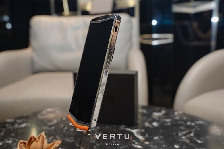 Vertu Agent Q Vertu Vietnam Cau Hinh 671718bcc4fc4c56a4c36a20d1ed06fa 8 2