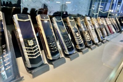 Mua điện thoại Vertu chính hãng ở đâu uy tín? Toàn bộ hướng dẫn 2026