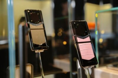 Điện Thoại Vertu Còn Sản Xuất Không? Sự Thật Khiến Nhiều Người Bất Ngờ