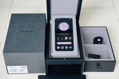 Vertu Himalaya Golden Cared With Diamond Alligator 99% Fullbox – Kiệt tác điện thoại siêu sang dành cho giới tinh hoa