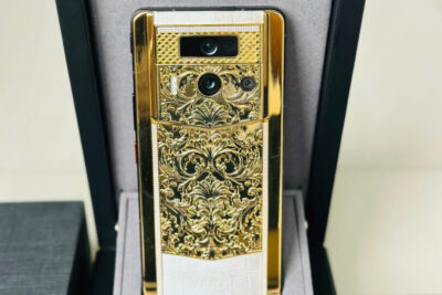 Vertu Himalaya Golden Cared With Diamond Alligator 99% Fullbox – Kiệt tác điện thoại siêu sang dành cho giới tinh hoa