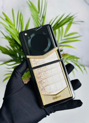Vertu Iron Flip Diamonds Gold Himalaya 99% Fullbox Trùng IMEI – Biểu tượng điện thoại gập siêu sang dành cho giới tinh hoa
