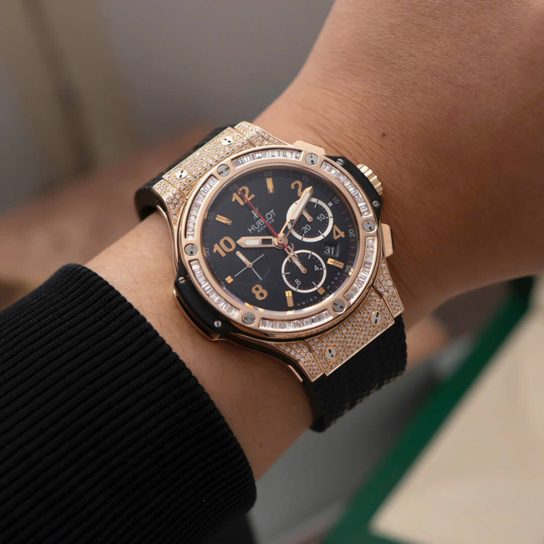 Dong Ho Hublot Chinh Hang Gia Bao Nhieu Cap Nhat Gia Ban Moi Nhat 68ecc9340789c