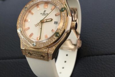 Giá Đồng Hồ Hublot Chính Hãng Nữ – Cập Nhật Mới Nhất Và Kinh Nghiệm Lựa Chọn