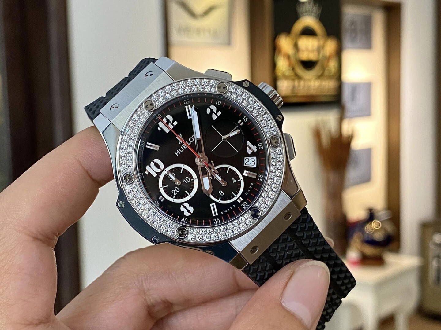 Gia Dong Ho Hublot 10