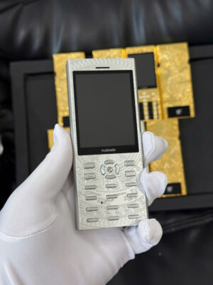 MOBIADO PRO 3GCB SILVER PHÍM THÉP TRỐNG ĐỒNG ĐÔNG SƠN 4G 2 SIM